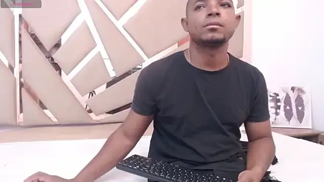 you_and_i9 on StripChat