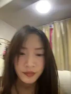 yueyuegirls on StripChat 