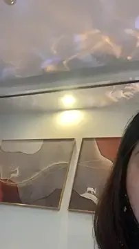 zhizhinaigai on StripChat